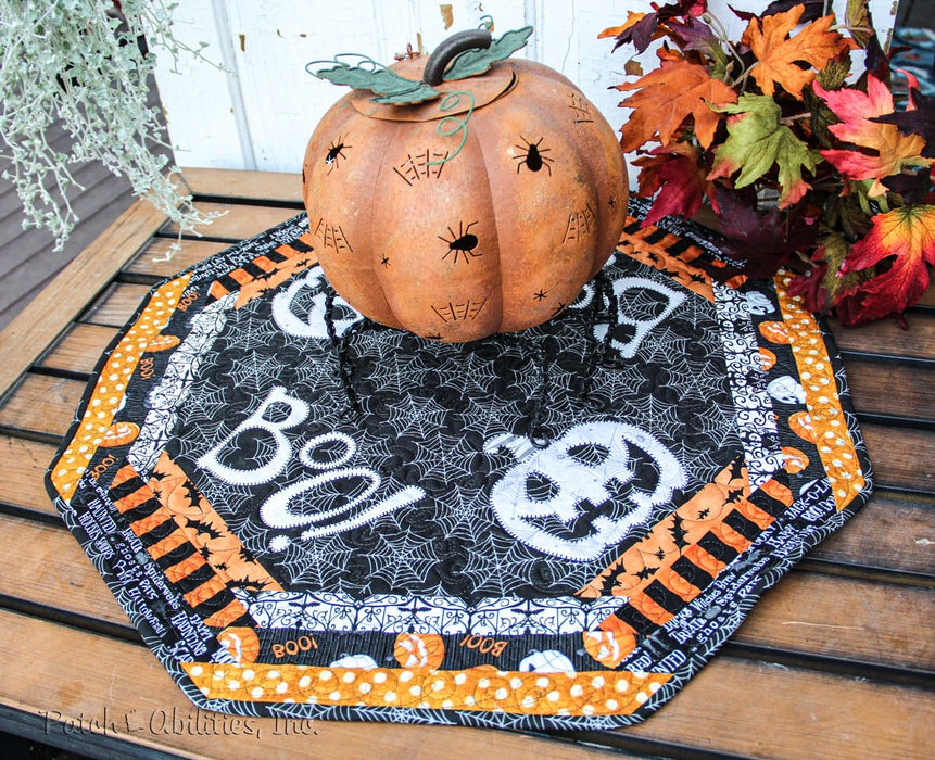 Boo Ya! - Patch Abilities Inc., 22" octagon applique table mat - Halloween/Holiday P313