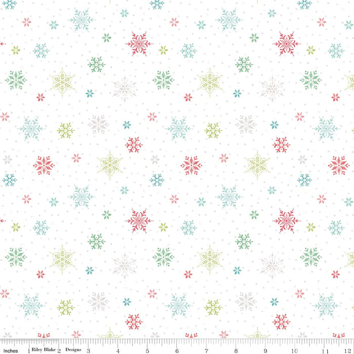 Snowed In - Glacier Small Snowflakes - per yard - Heather Peterson - Riley Blake Designs - Christmas, Winter