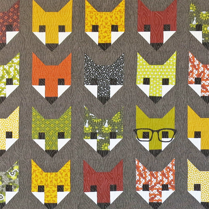 Fancy Fox - Quilt PATTERN - by Elizabeth Hartman - fat quarter friendl ...