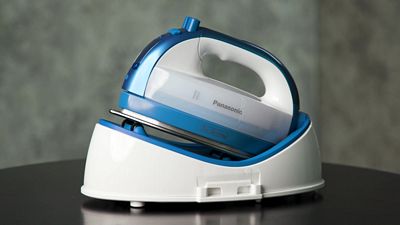 Panasonic Cordless Steam Iron 360 Freestyle - NI-QL1000 - Blue or Teal