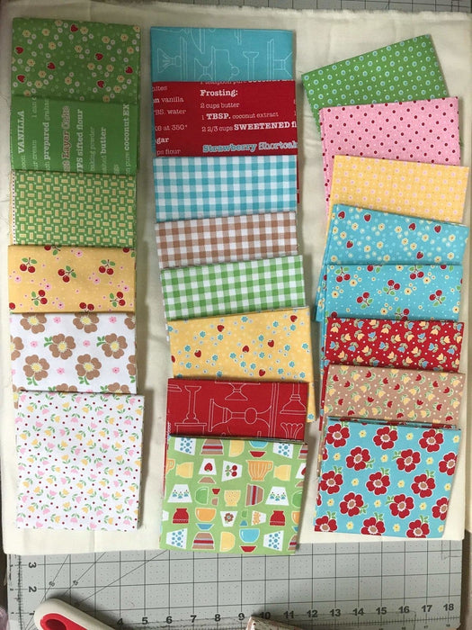Bake Sale 2 Fabric Collection- by the yard - Lori Holt for Riley Blake Designs - Let's Bake Quilt Along - Small tulips on nutmeg - RebsFabStash