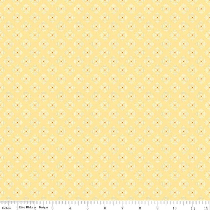 Bee Basics Per Yard - Basics Tiny Daisy - per YARD - by Lori Holt - Riley Blake Designs - 6403 MACARONI - RebsFabStash