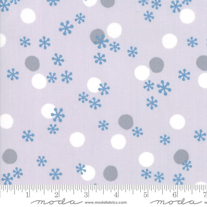 Chill - Cool Silver - by the yard - by Brigitte Heitland for Zen Chic - MODA - Hello Winter, Time To Get Cozy - RebsFabStash