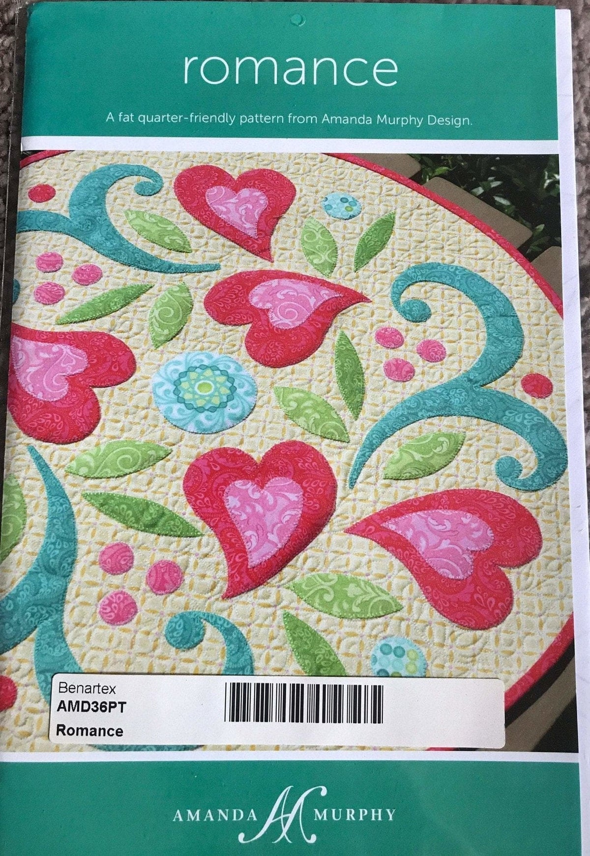 Romance - Quilt Pattern - 22" table topper - Amanda Murphy - scraps, f ...